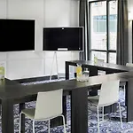 Moevenpick فندق لاهاي