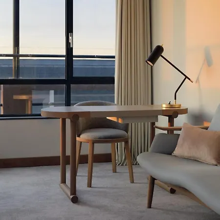 Hotel Moevenpick 4*