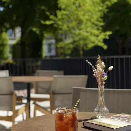 Hotell Mövenpick Haag