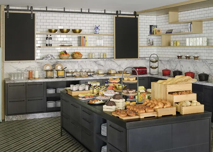 Moevenpick Отель 4*