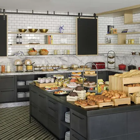 Moevenpick Hotel 4*