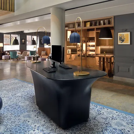 Moevenpick 4* لاهاي