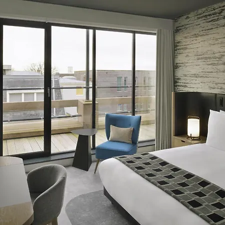 Hotel Moevenpick 4*