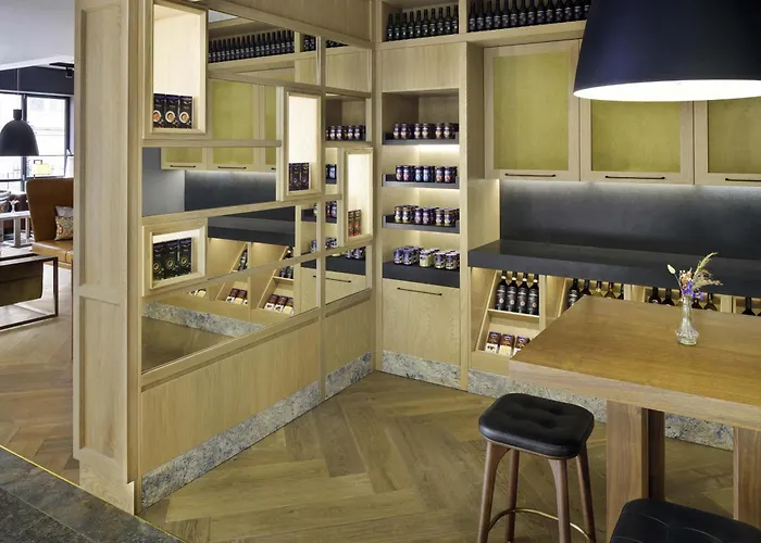 Moevenpick Hotel L'Aia